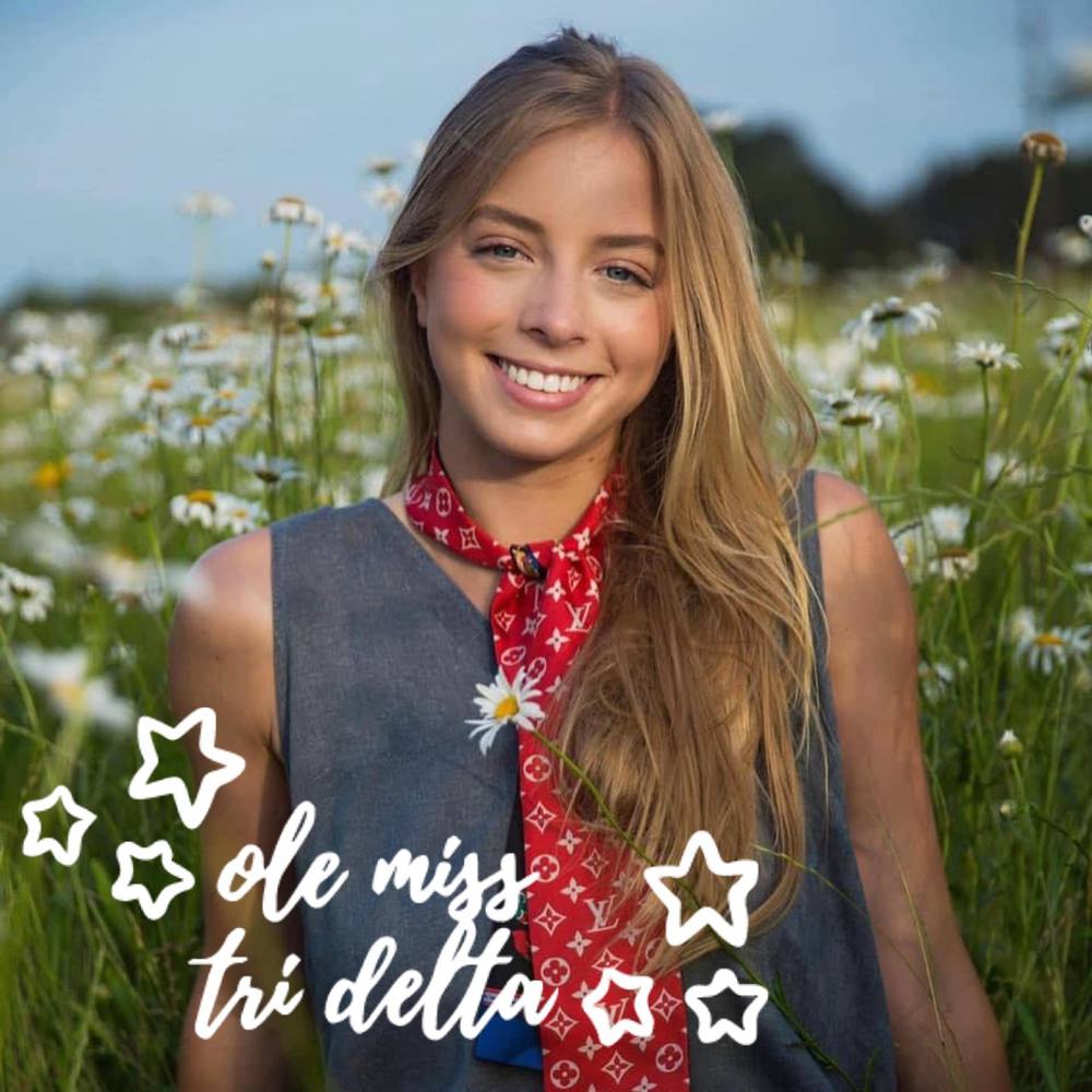 Meet your Posher, Madeline claire